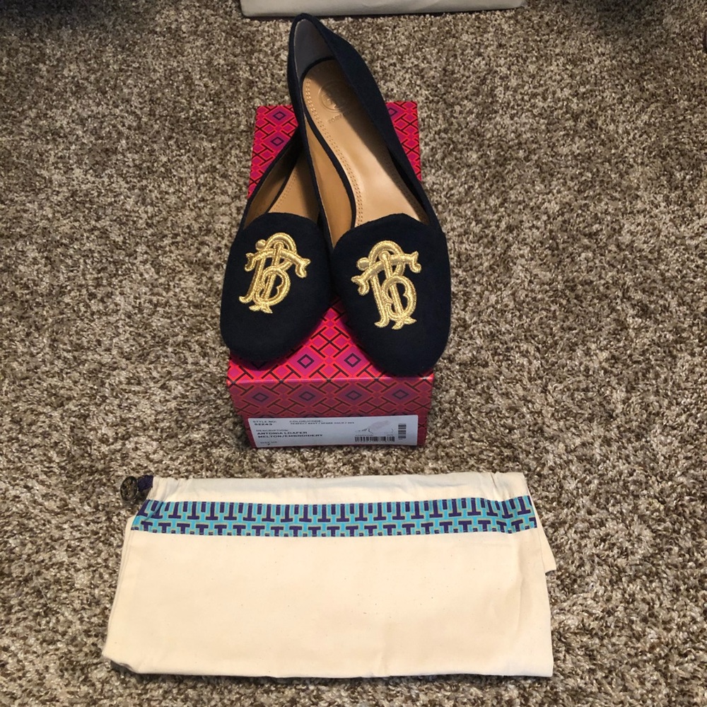 AUTHENTIC Tory Burch Antonia Loafers